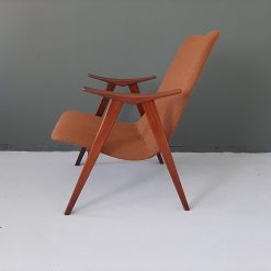 Louis van Teeffelen easychair camel stof