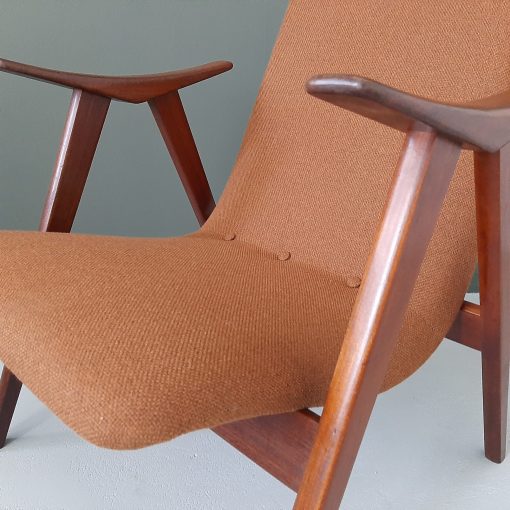 Louis van Teeffelen easychair camel stof