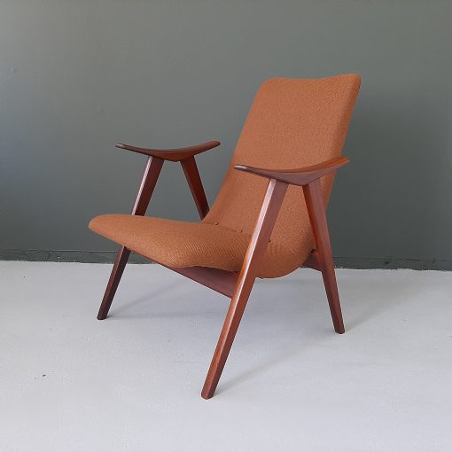 Louis van Teeffelen easychair camel stof