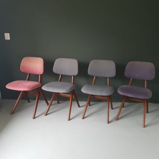 Louis van Teeffelen scissor chairs